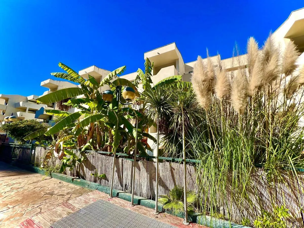 Apartamento para 6 en complejo Festival Village Salou