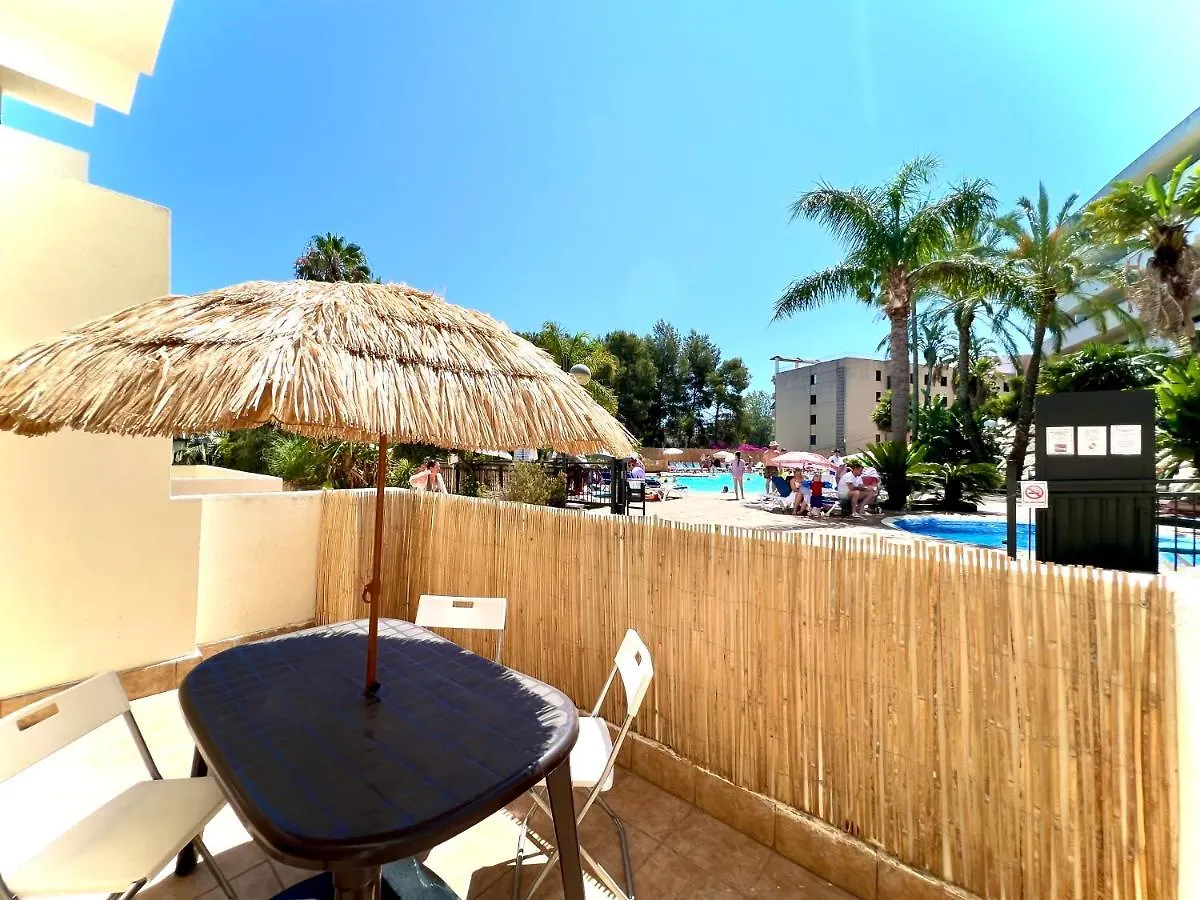Apartamento para 6 en complejo Festival Village Salou 0*,